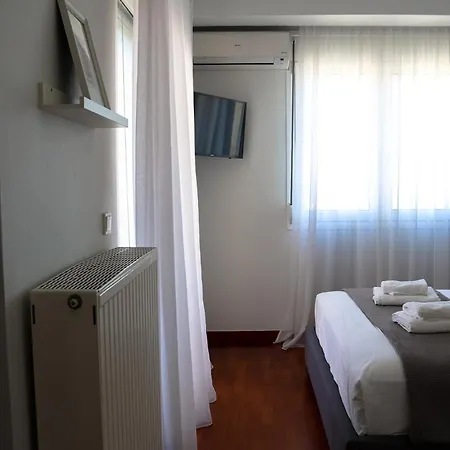 Olive Roots Appartement *